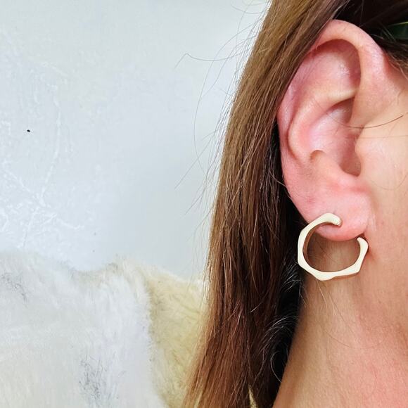 BOGO FREE CREAM SWIRL VTG 90’s earrings - Picture 1 of 5